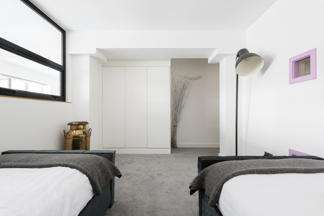 Second Nest London Warehouse Apartment Bagian luar foto